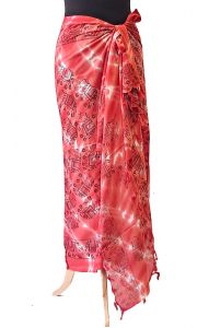 Jemný sarong - pareo přes plavky červené sr530