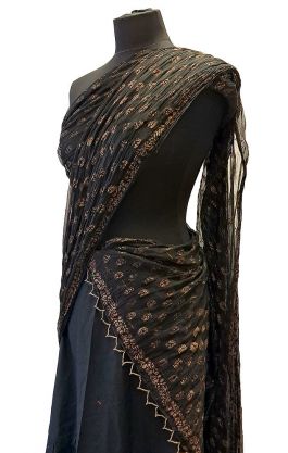 Bollywoodská dupatta světle černá dh1804